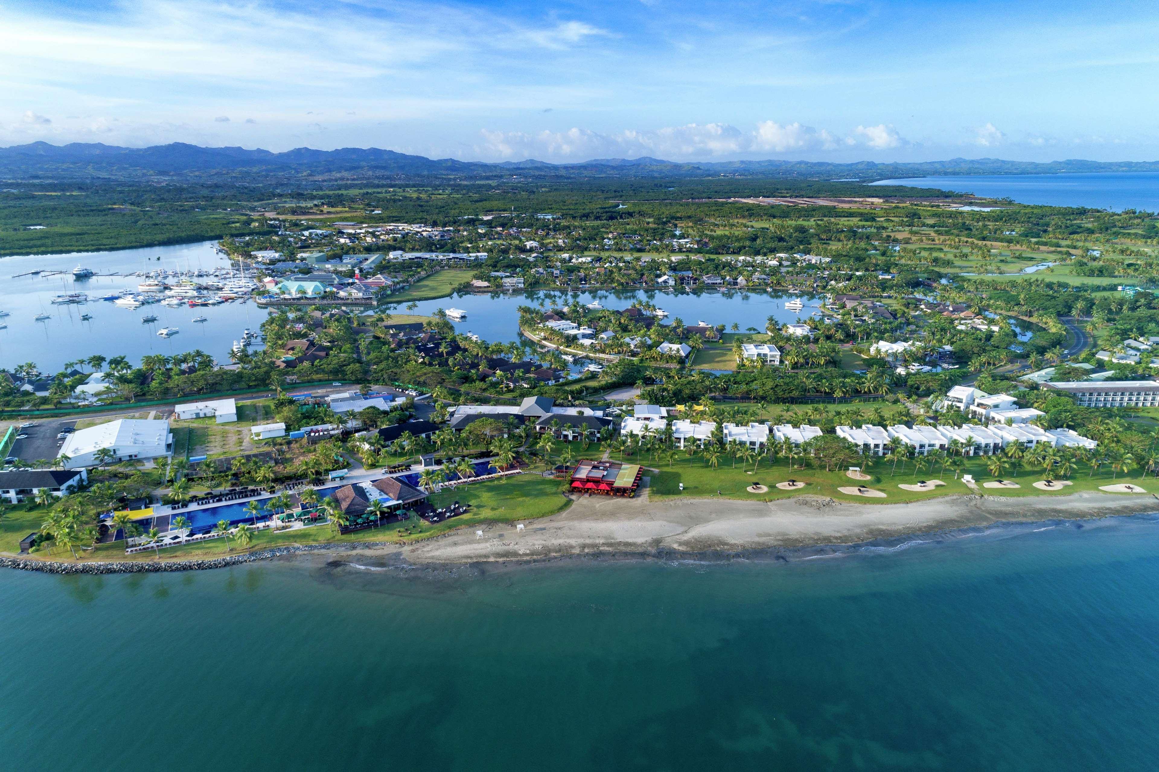 Hilton Fiji Beach Resort And Spa Denarau Island Екстер'єр фото Aerial view of the town of La Romana