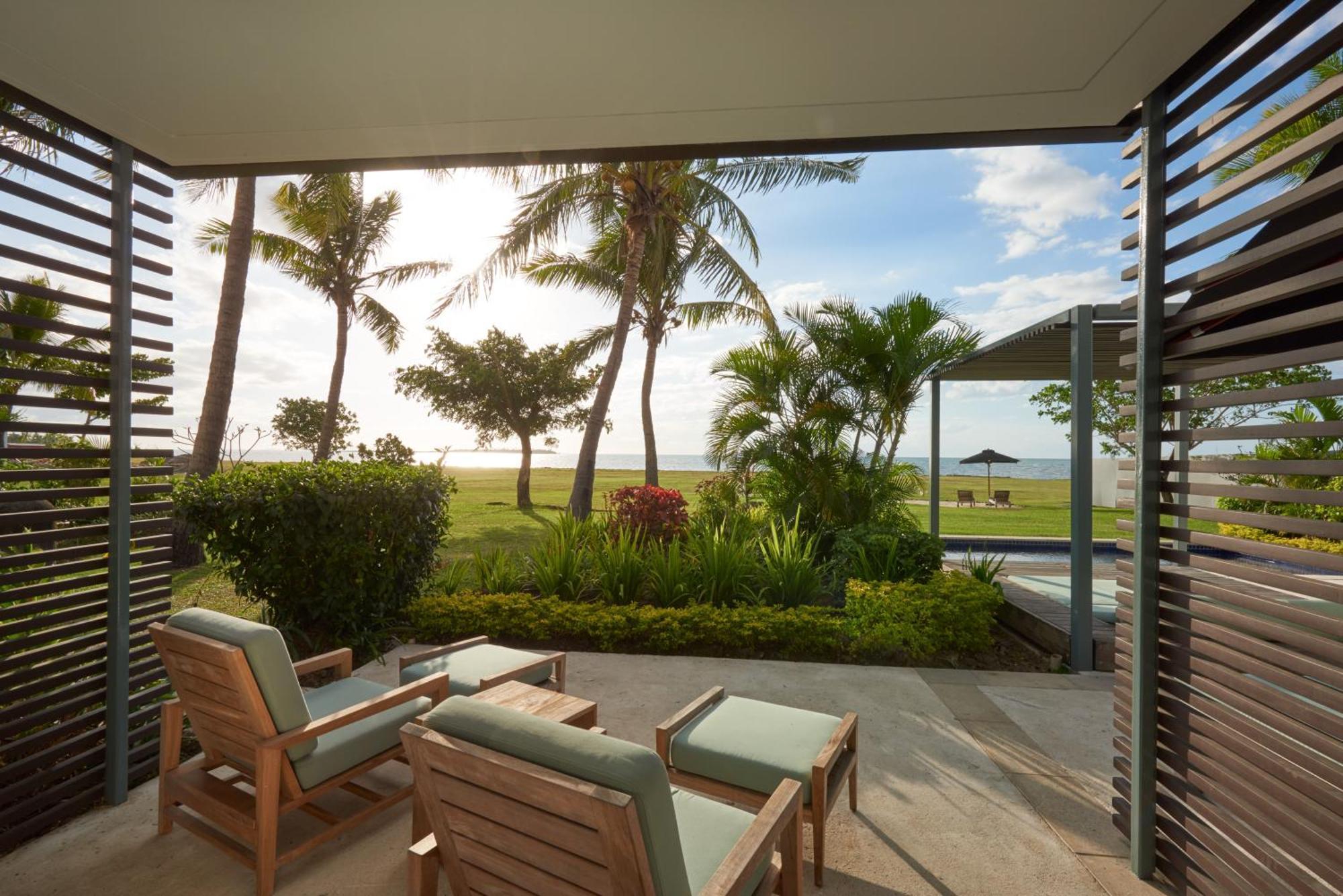 Hilton Fiji Beach Resort And Spa Denarau Island Екстер'єр фото View from a guest room at the Sheraton Resort